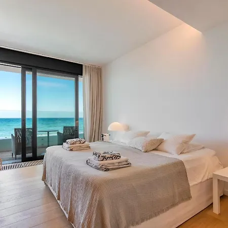 Frontline Costabella - Villa