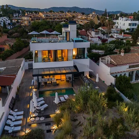 Frontline Costabella - *