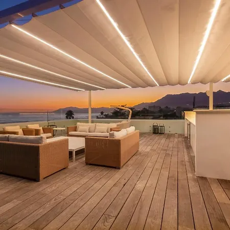 Frontline Costabella - Villa Marbella