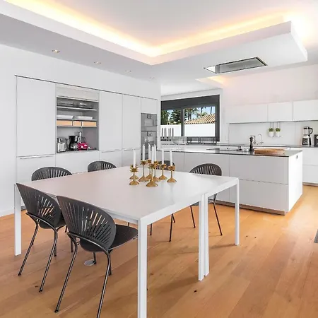 Frontline Costabella -